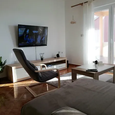 Apartment Petra