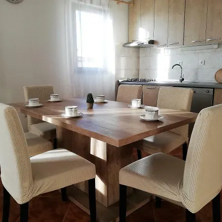 Petra Apartment